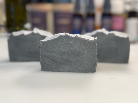 Jabón Facial Detox – Carbón Activado, Bentonita y Avena Coloidal